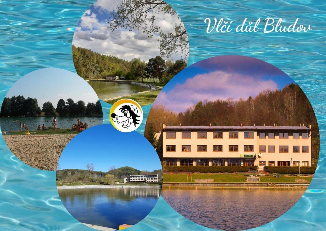Vlci Dul Bludov Hotel Bludov  Buitenkant foto
